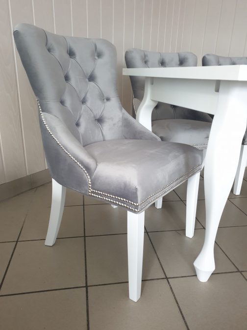 Krzesło tapicerowane z kołatką Monaco Deluxe