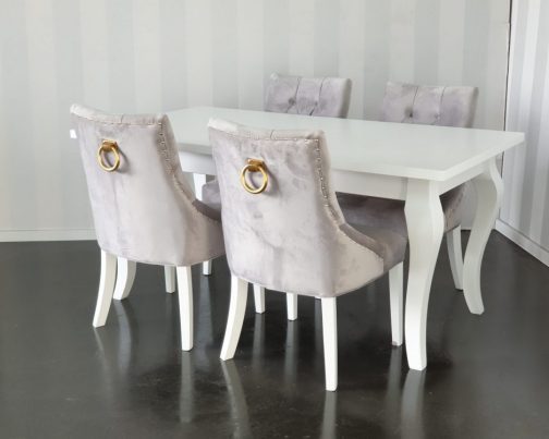 Stół drewniany z krzesłami Bari 2