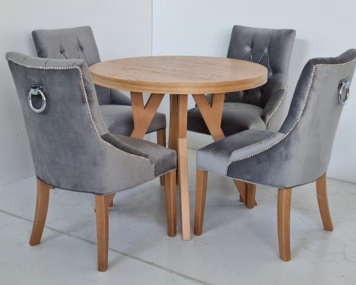 Stół okrągły Oslo z krzesłami tapicerowanymi Bari