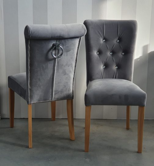 krzesła tapicerowane Porto szare z kołatką