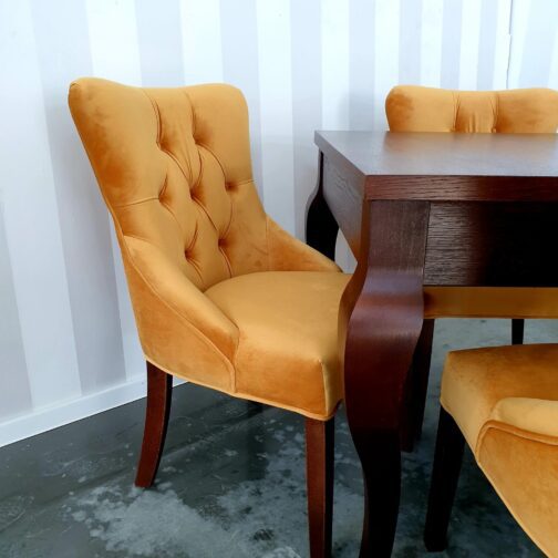 Monaco krzesła tapicerowane pikowane Meble Tuszkowski