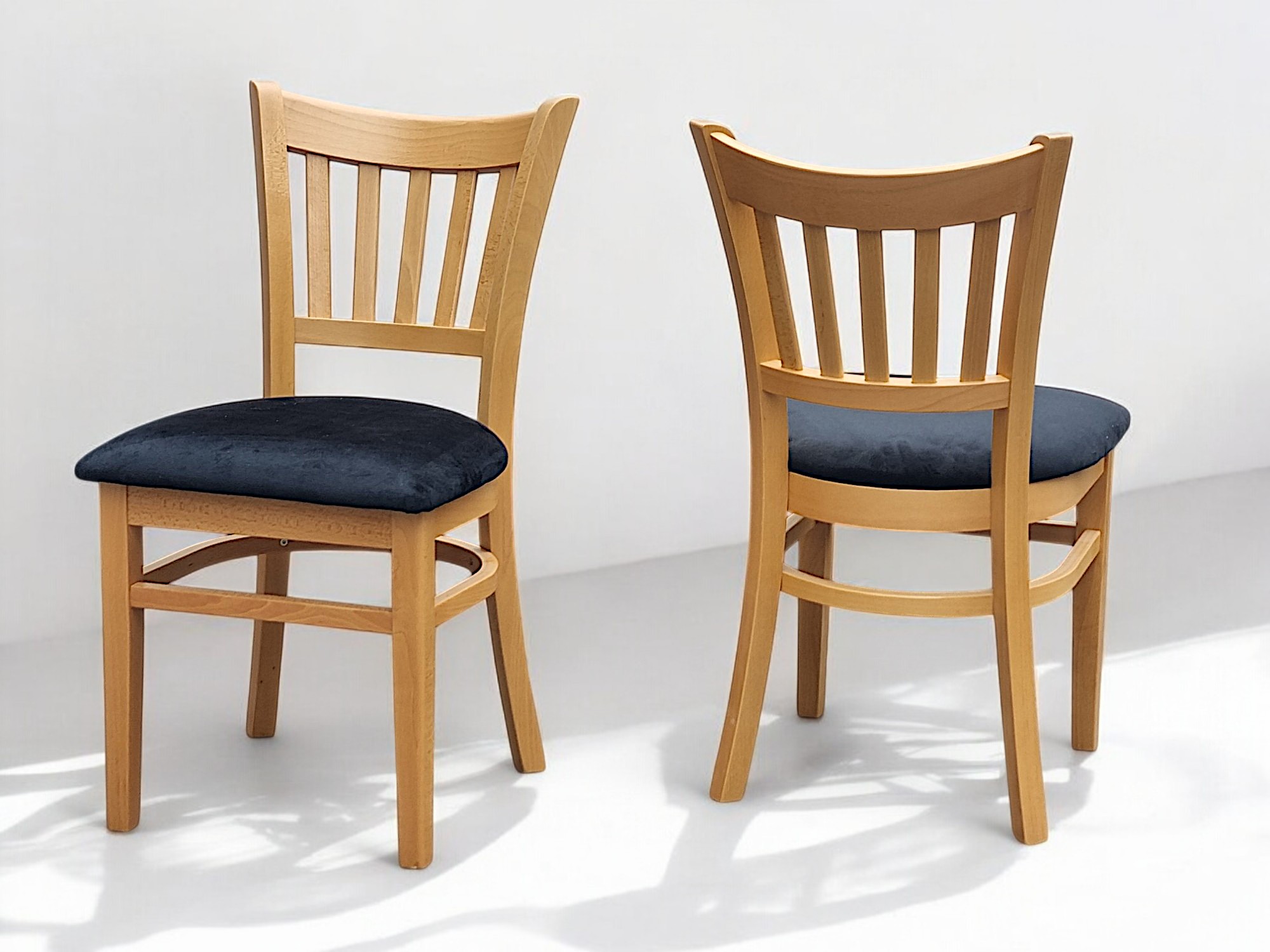 Krzesło drewniane Beno tapicerowane siedzisko skandynawskie prowansalskie nowoczesne