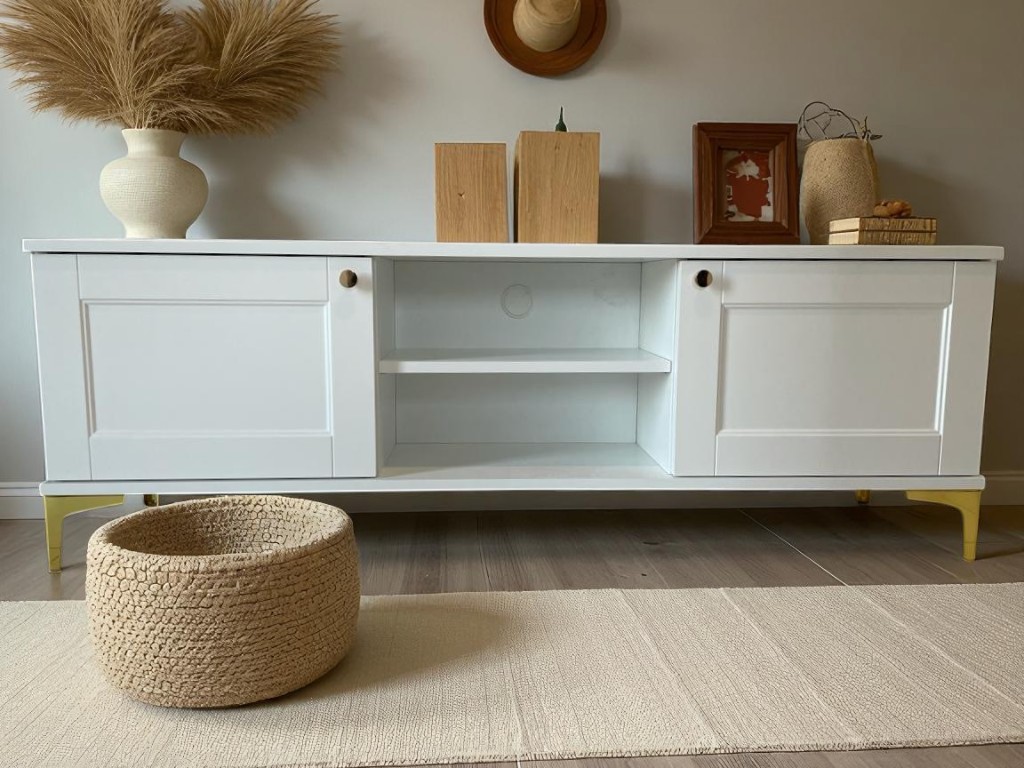 Komoda RTV Elisa biała drewniana