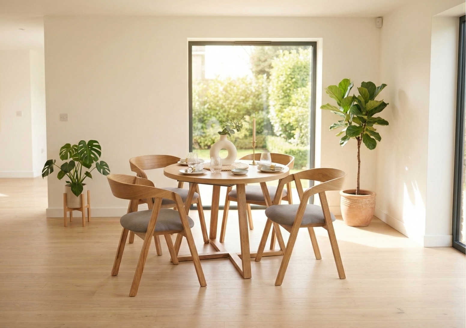 Meble Tuszkowski zestaw stół z krzesłami stół okrągły nierozkładany i rozkładany Carlo krzesła z podłokietnikami dębowe drewniane tapicerowane Carmen